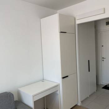 Продается 1-комнатная квартира, 19,7 м²
