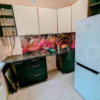 Продается 1-комнатная квартира, 30 м²