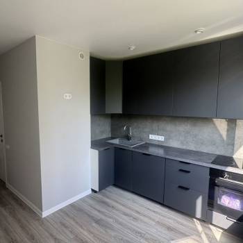 Продается 1-комнатная квартира, 38 м²