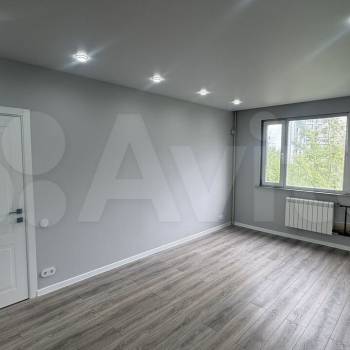 Продается 1-комнатная квартира, 38 м²