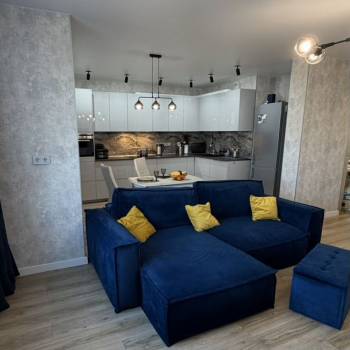 Продается 2-х комнатная квартира, 63 м²