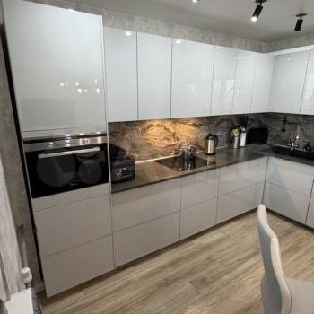 Продается 2-х комнатная квартира, 63 м²