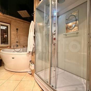 Продается 2-х комнатная квартира, 108 м²