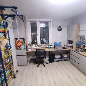 Продается 3-х комнатная квартира, 63 м²
