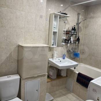 Сдается 1-комнатная квартира, 37,4 м²