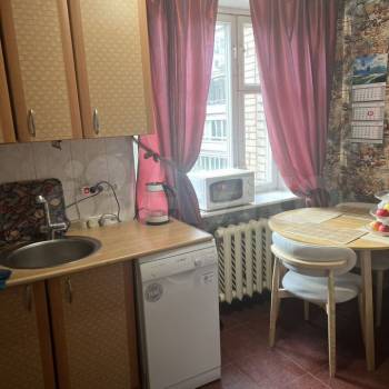 Сдается 1-комнатная квартира, 37,4 м²