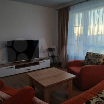 Сдается 2-х комнатная квартира, 61 м²