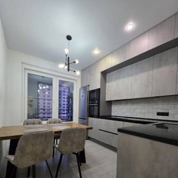 Сдается 2-х комнатная квартира, 56,2 м²