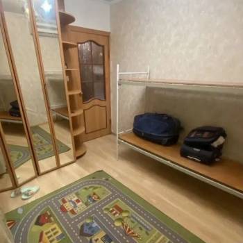 Продается 3-х комнатная квартира, 58 м²