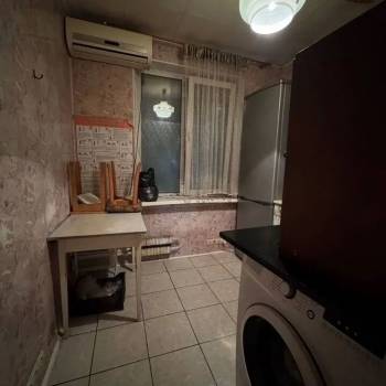 Продается 3-х комнатная квартира, 58 м²