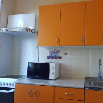 Продается 1-комнатная квартира, 37 м²
