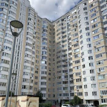 Продается 1-комнатная квартира, 37 м²