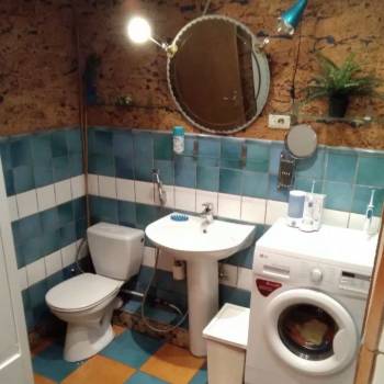 Продается Многокомнатная квартира, 74 м²