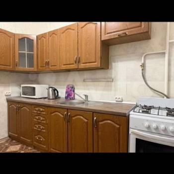 Сдается 2-х комнатная квартира, 60 м²