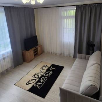Сдается 2-х комнатная квартира, 58 м²