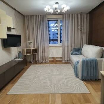 Сдается Многокомнатная квартира, 83 м²