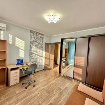 Сдается Многокомнатная квартира, 78 м²