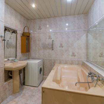 Сдается Многокомнатная квартира, 105 м²