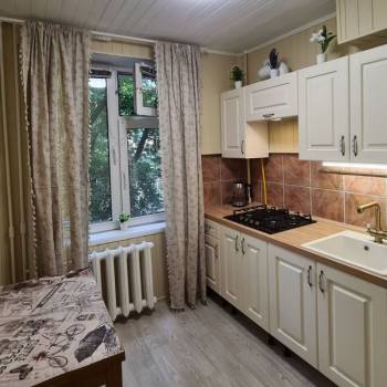 Сдается 1-комнатная квартира, 38 м²