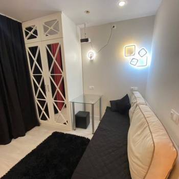 Продается 1-комнатная квартира, 20 м²