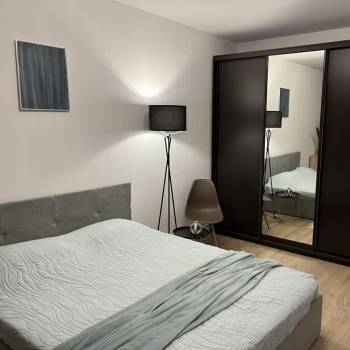 Сдается 2-х комнатная квартира, 65 м²