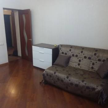 Сдается 1-комнатная квартира, 38 м²