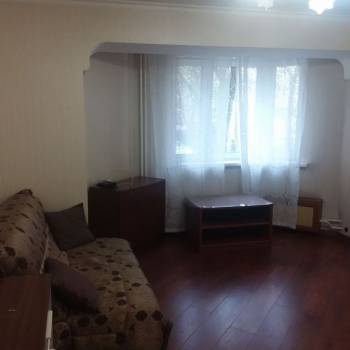 Сдается 1-комнатная квартира, 38 м²