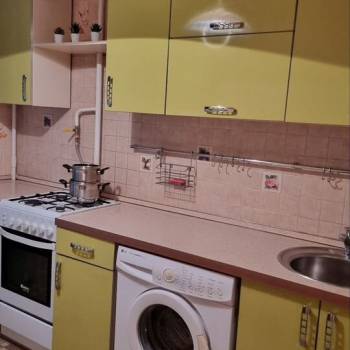 Сдается 1-комнатная квартира, 33 м²