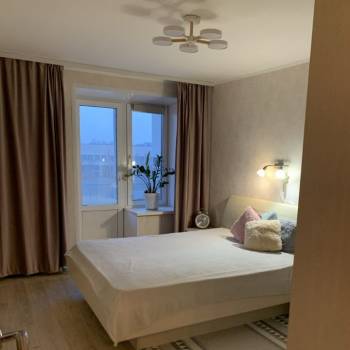 Сдается Многокомнатная квартира, 60 м²