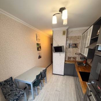 Сдается Многокомнатная квартира, 83 м²