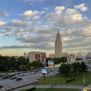 Продается 1-комнатная квартира, 51,5 м²