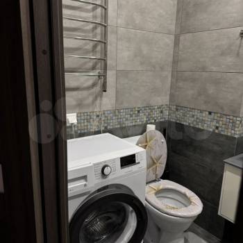Сдается 1-комнатная квартира, 39 м²