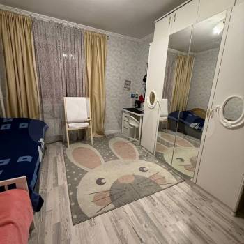 Сдается 2-х комнатная квартира, 65 м²