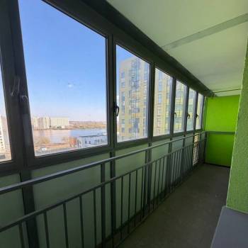 Продается 1-комнатная квартира, 37,4 м²