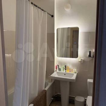 Продается 1-комнатная квартира, 37,4 м²