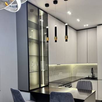 Продается 1-комнатная квартира, 42,3 м²