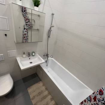 Сдается 1-комнатная квартира, 46 м²