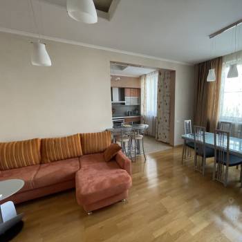 Сдается Многокомнатная квартира, 108 м²
