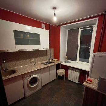 Продается 1-комнатная квартира, 28 м²
