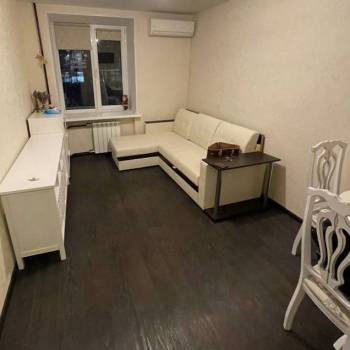 Продается 1-комнатная квартира, 28 м²