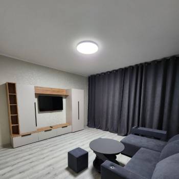 Сдается Многокомнатная квартира, 63 м²