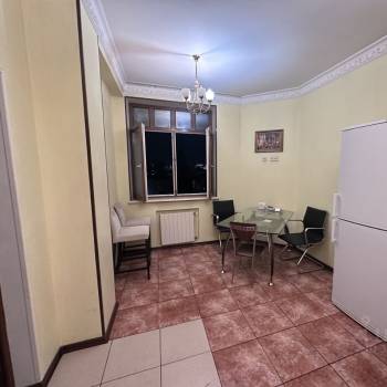 Сдается Комната, 200 м²