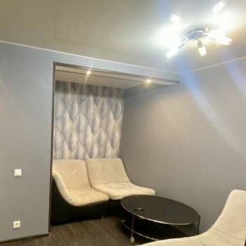 Продается 1-комнатная квартира, 29,7 м²