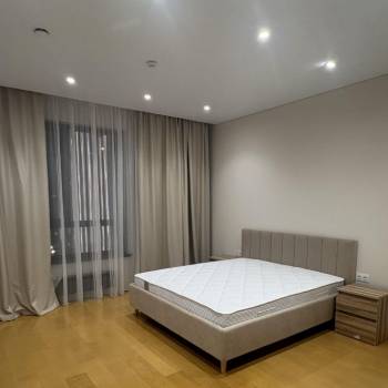 Сдается 1-комнатная квартира, 60,6 м²