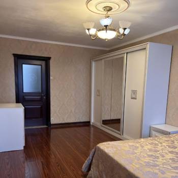 Сдается 2-х комнатная квартира, 78,7 м²