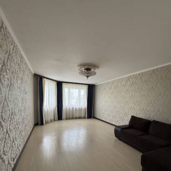 Сдается 2-х комнатная квартира, 78,7 м²