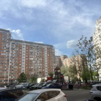 Продается 1-комнатная квартира, 37 м²