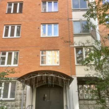 Продается 1-комнатная квартира, 37 м²