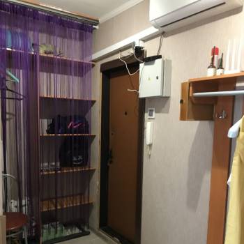 Продается 1-комнатная квартира, 37 м²
