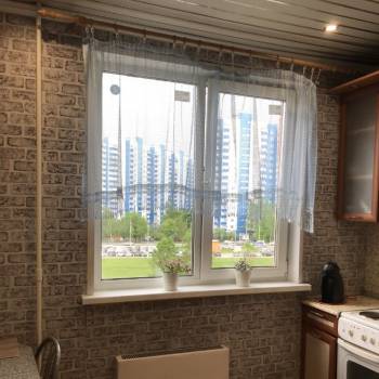 Продается 1-комнатная квартира, 37 м²